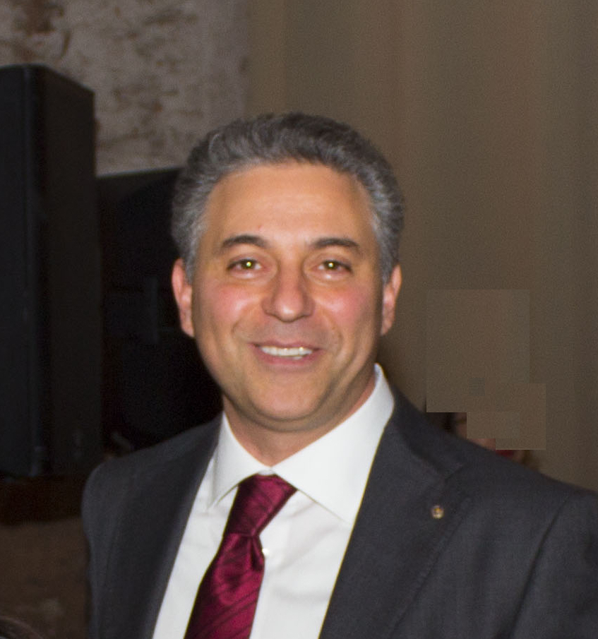 Il prof. Mario Cacciato