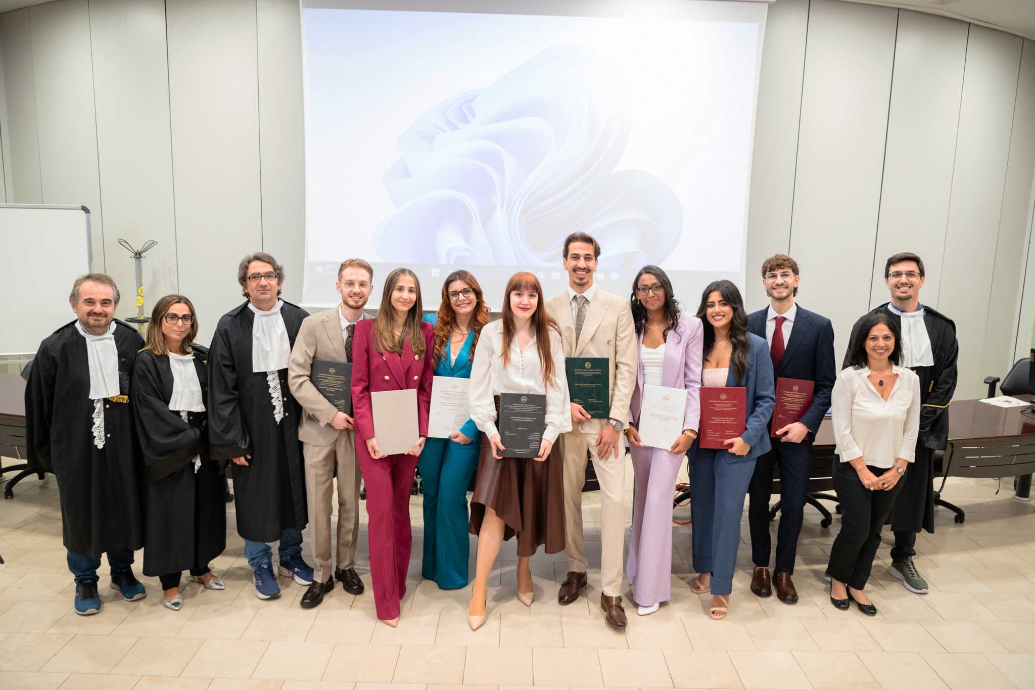 Mattia Evangelista, Josephine Migliore, Vito Romanello, Matilda Rosapaola Saladdino, Aruna Seegobind e Giulia Valenti