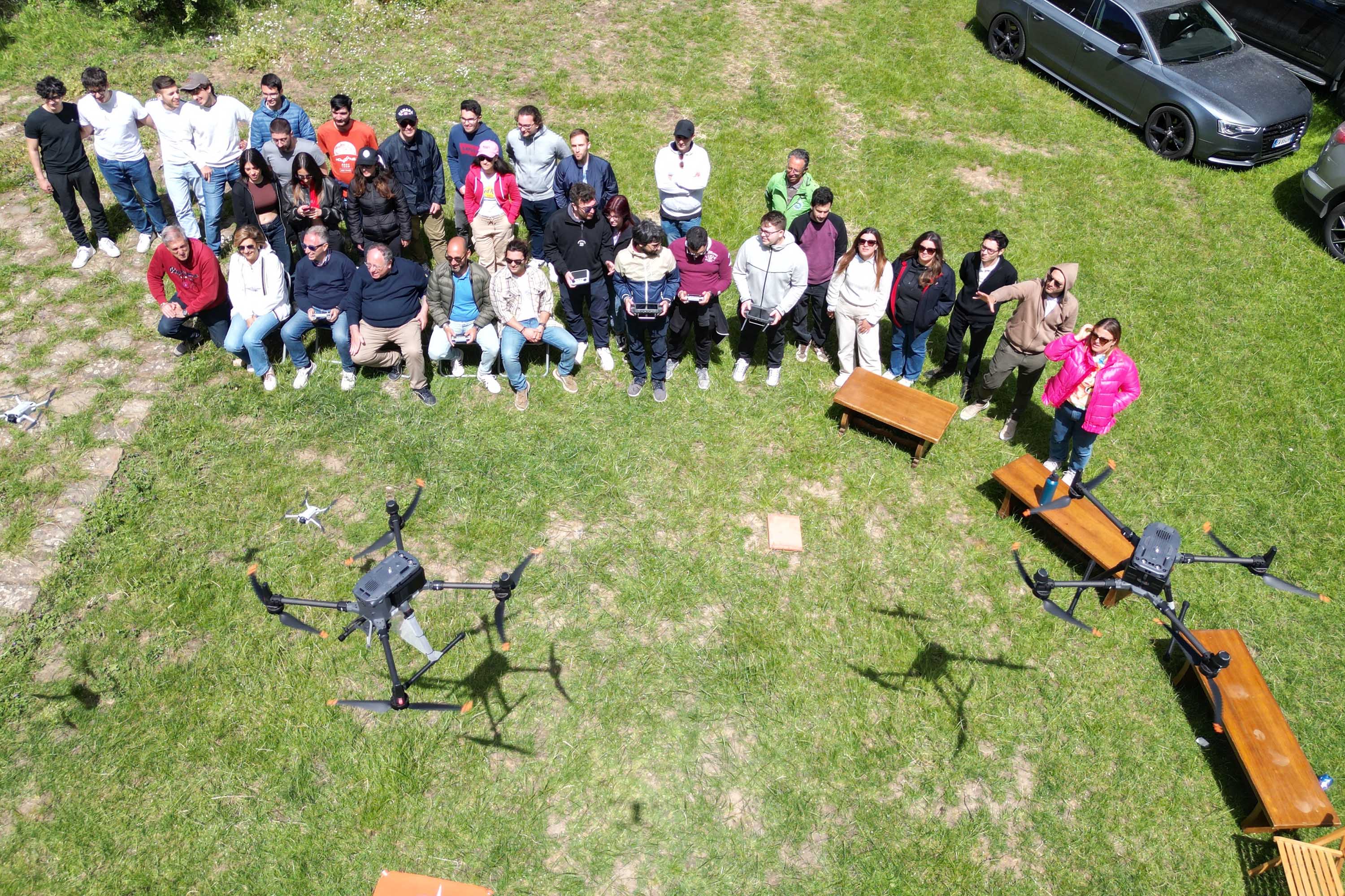 Il team di studenti e docenti che hanno preso parte alla Tlc Spring Party