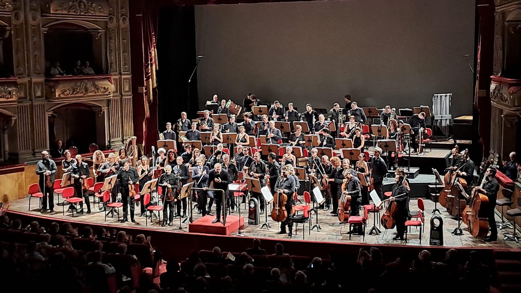 Un momento dello spettacolo al Teatro Massimo Bellini di Catania