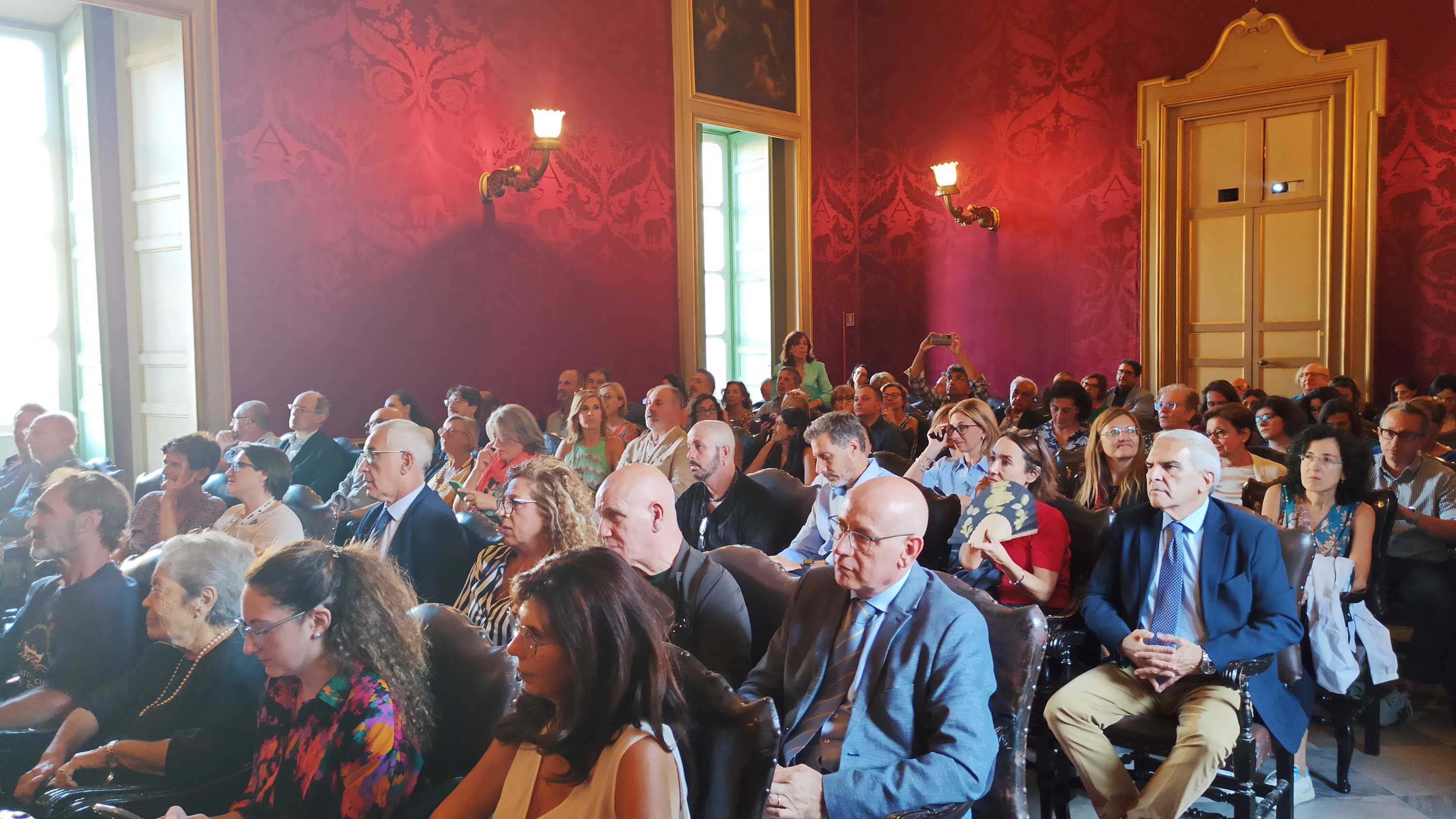 Il pubblico presente nell'aula magna del Palazzo centrale