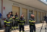 La squadra di vigili del fuoco presente alle attività pratiche del corso